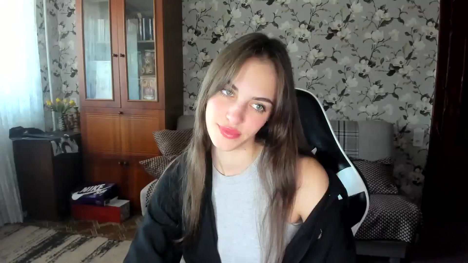 Gallery image thumbnail from Dashamoxy's myfreecams stream on, 09/11/2025, 11:09 image 7 of 20