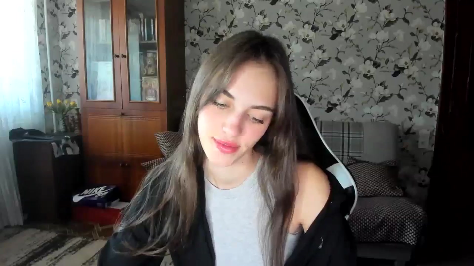 Gallery image thumbnail from Dashamoxy's myfreecams stream on, 09/11/2025, 11:09 image 4 of 20