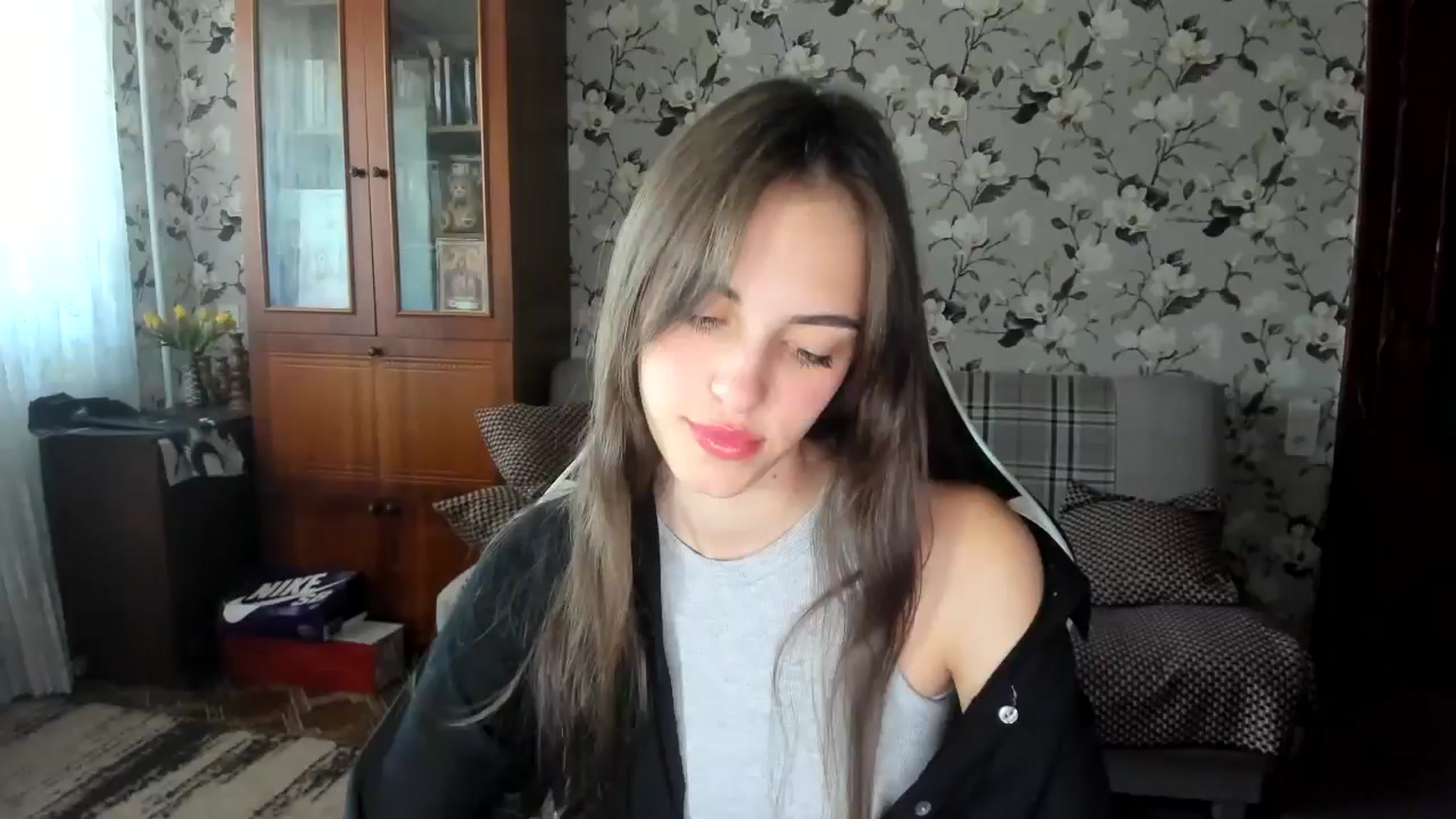 Gallery image thumbnail from Dashamoxy's myfreecams stream on, 09/11/2025, 11:09 image 1 of 20