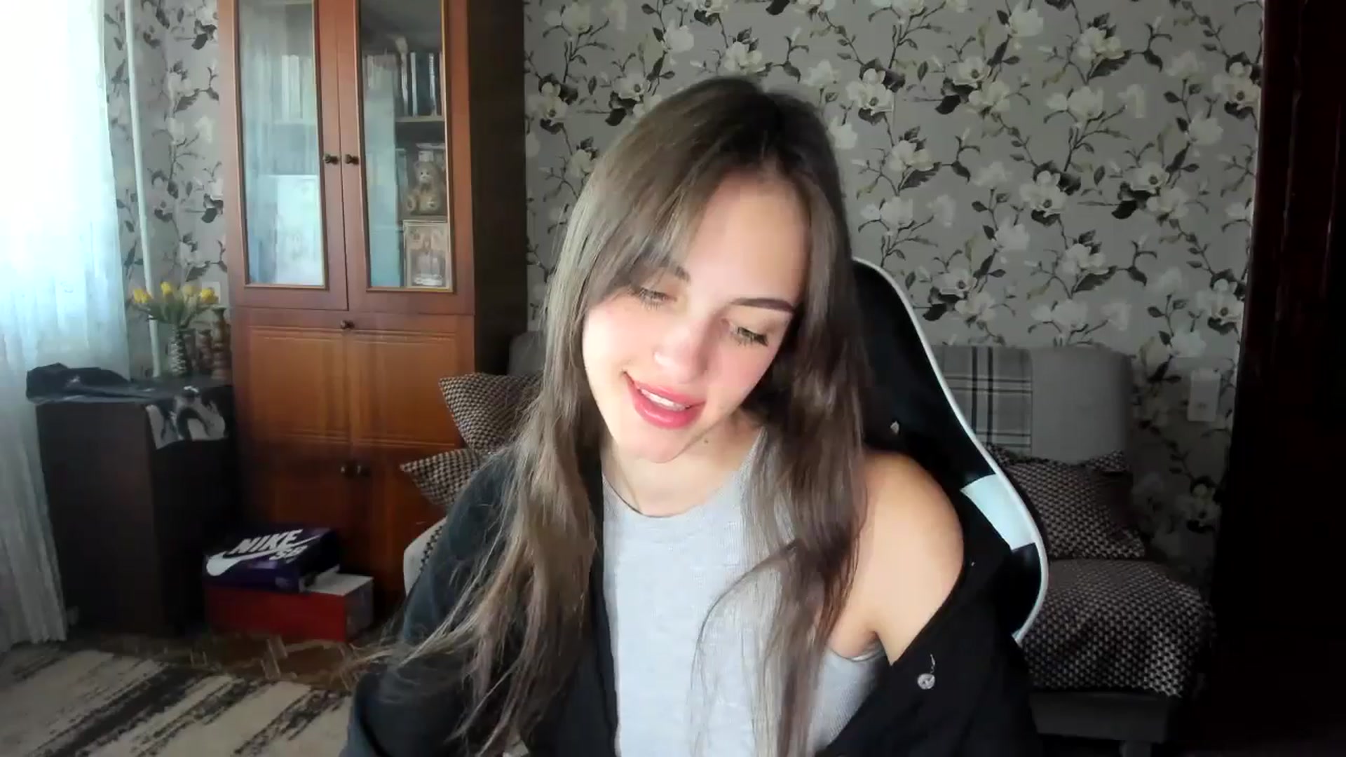 Gallery image thumbnail from Dashamoxy's myfreecams stream on, 09/11/2025, 11:09 image 2 of 20