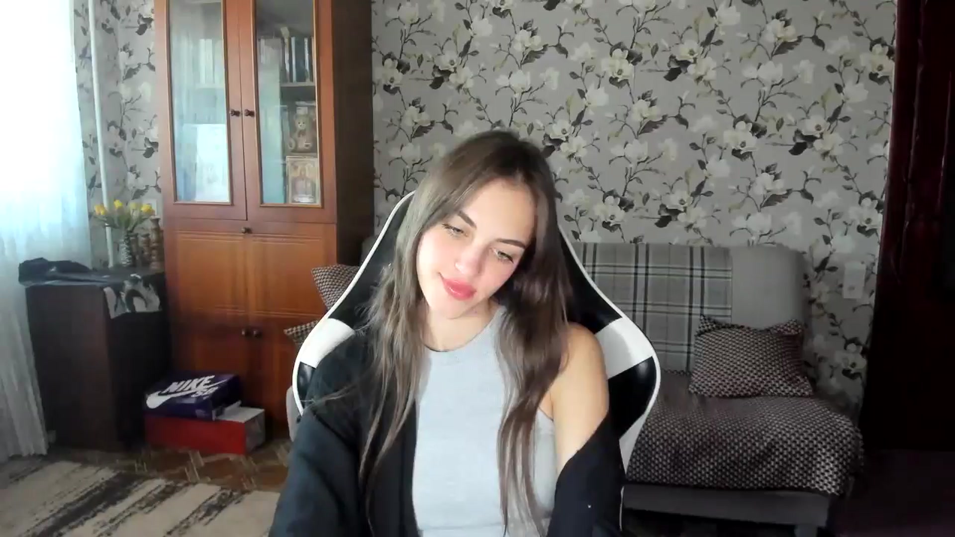 Gallery image thumbnail from Dashamoxy's myfreecams stream on, 09/11/2025, 11:09 image 19 of 20
