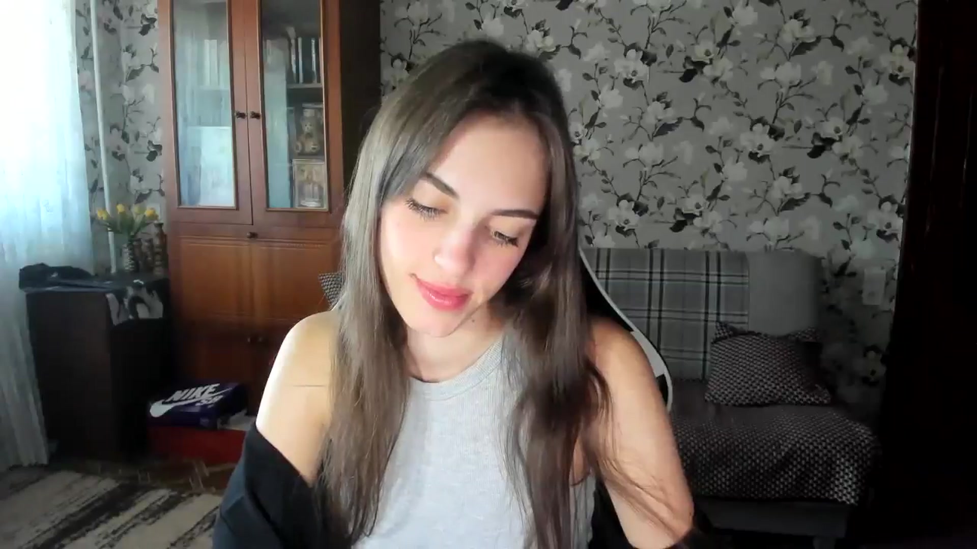 Gallery image thumbnail from Dashamoxy's myfreecams stream on, 09/11/2025, 11:40 image 4 of 20