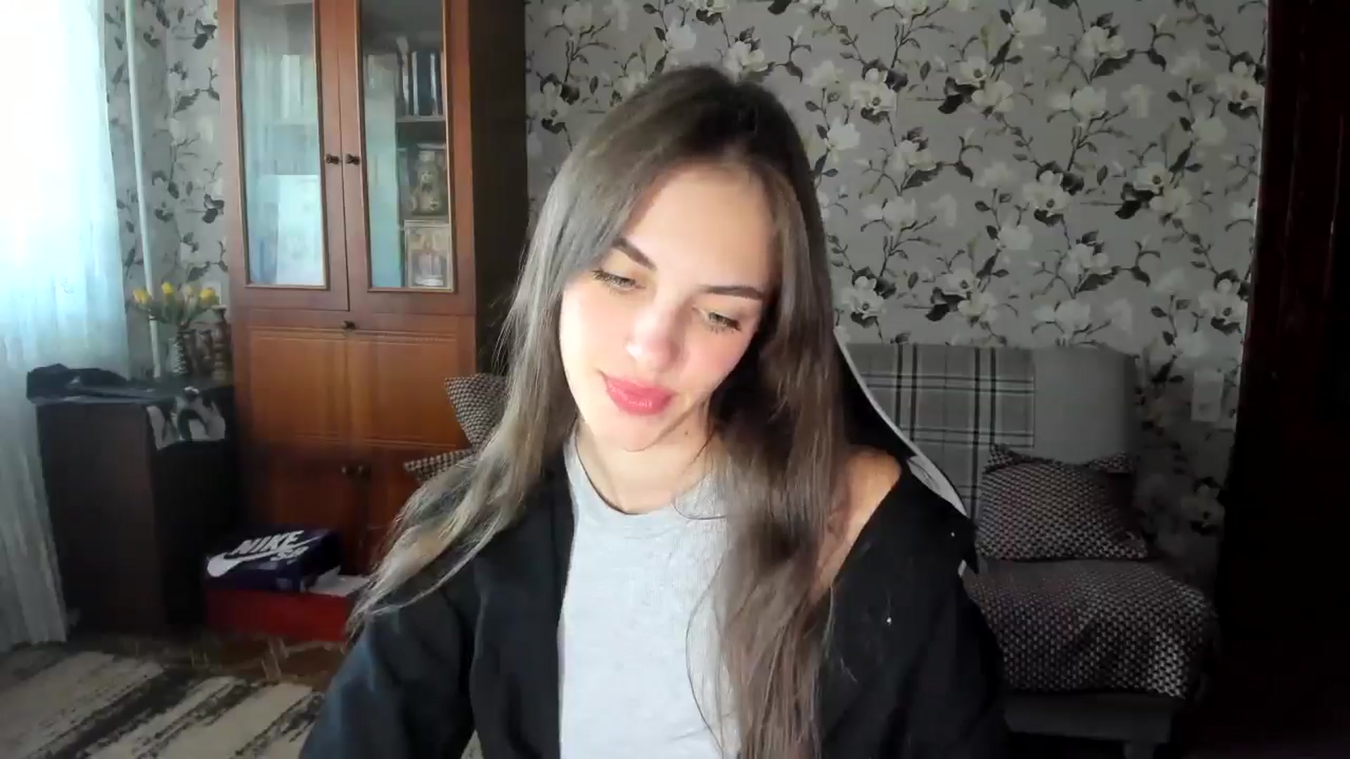 Gallery image thumbnail from Dashamoxy's myfreecams stream on, 09/11/2025, 12:38 image 8 of 20