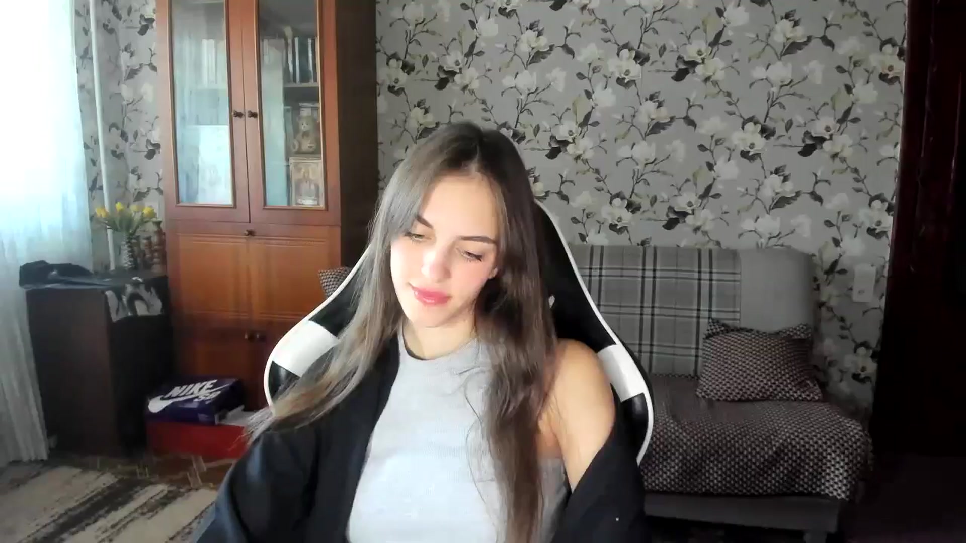 Gallery image thumbnail from Dashamoxy's myfreecams stream on, 09/11/2025, 12:38 image 13 of 20