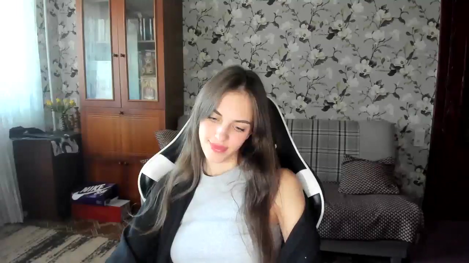Gallery image thumbnail from Dashamoxy's myfreecams stream on, 09/11/2025, 12:38 image 14 of 20