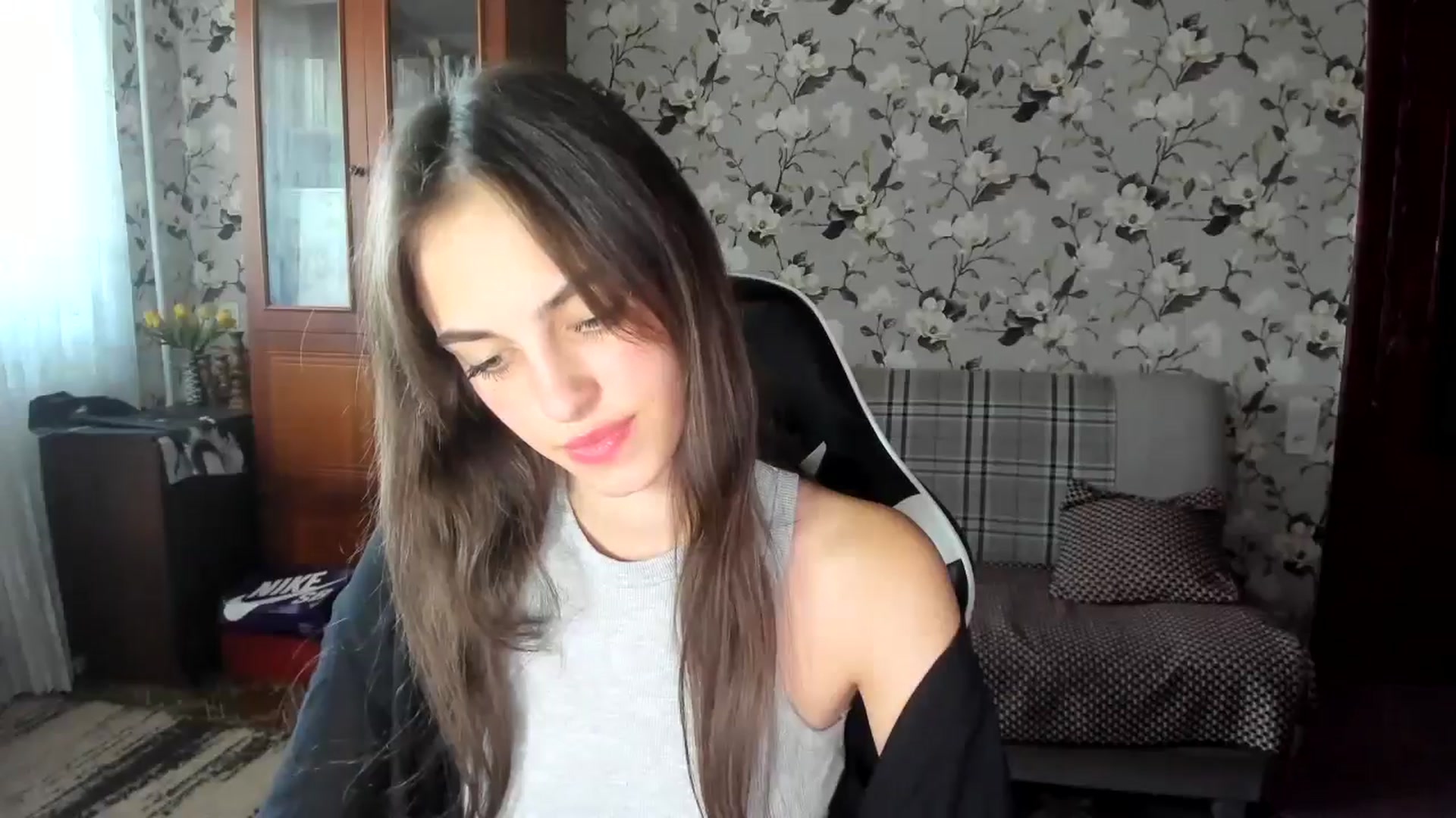 Gallery image thumbnail from Dashamoxy's myfreecams stream on, 09/11/2025, 13:11 image 7 of 20