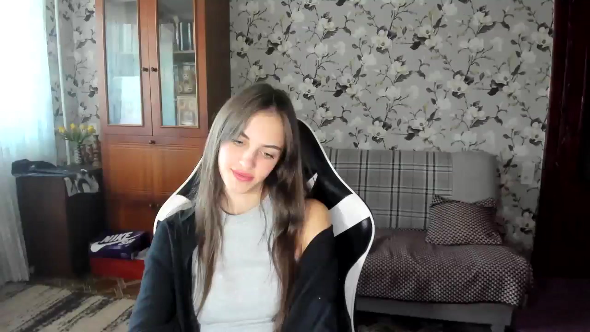 Gallery image thumbnail from Dashamoxy's myfreecams stream on, 09/11/2025, 13:11 image 5 of 20
