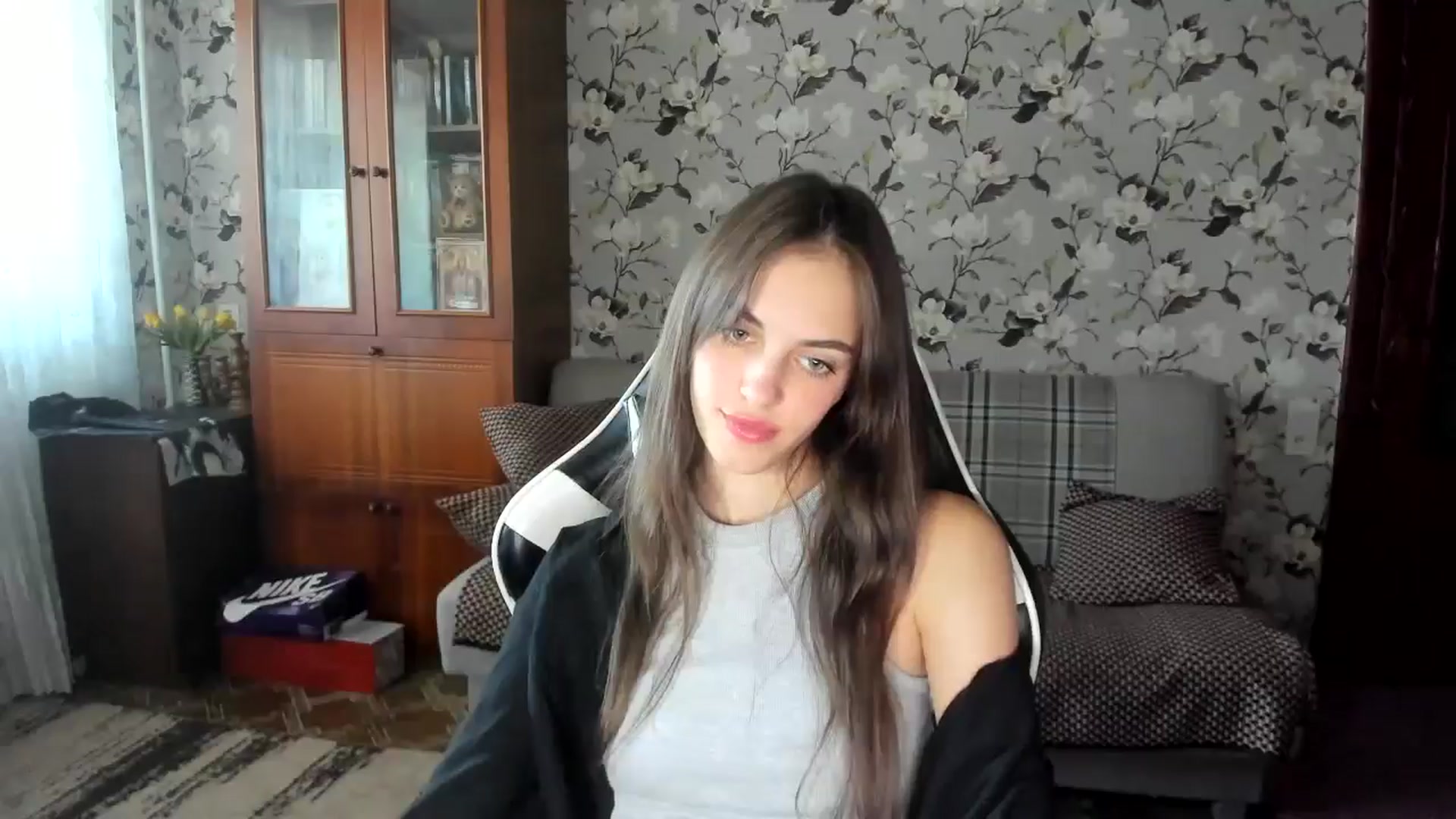 Gallery image thumbnail from Dashamoxy's myfreecams stream on, 09/11/2025, 13:11 image 16 of 20