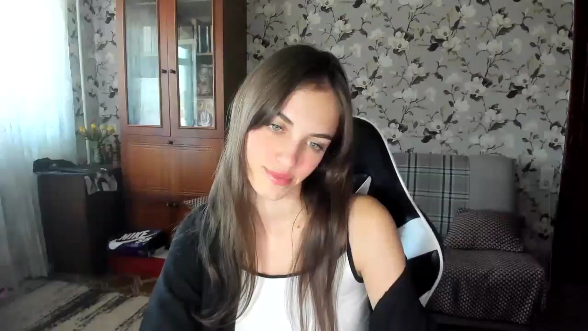 Gallery image thumbnail from Dashamoxy's myfreecams stream on, 09/12/2025, 11:57 image 16 of 20