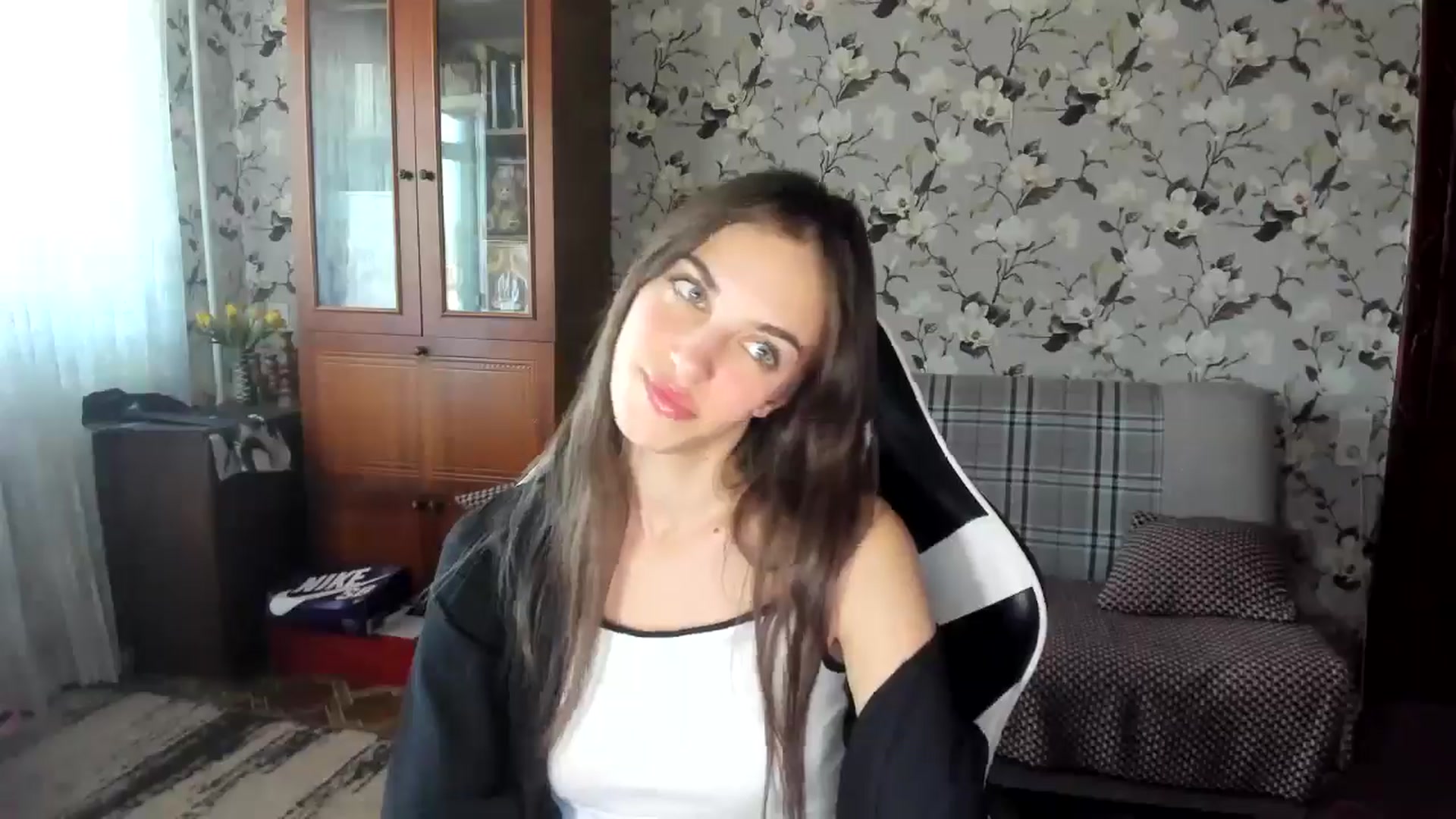 Gallery image thumbnail from Dashamoxy's myfreecams stream on, 09/12/2025, 11:57 image 19 of 20