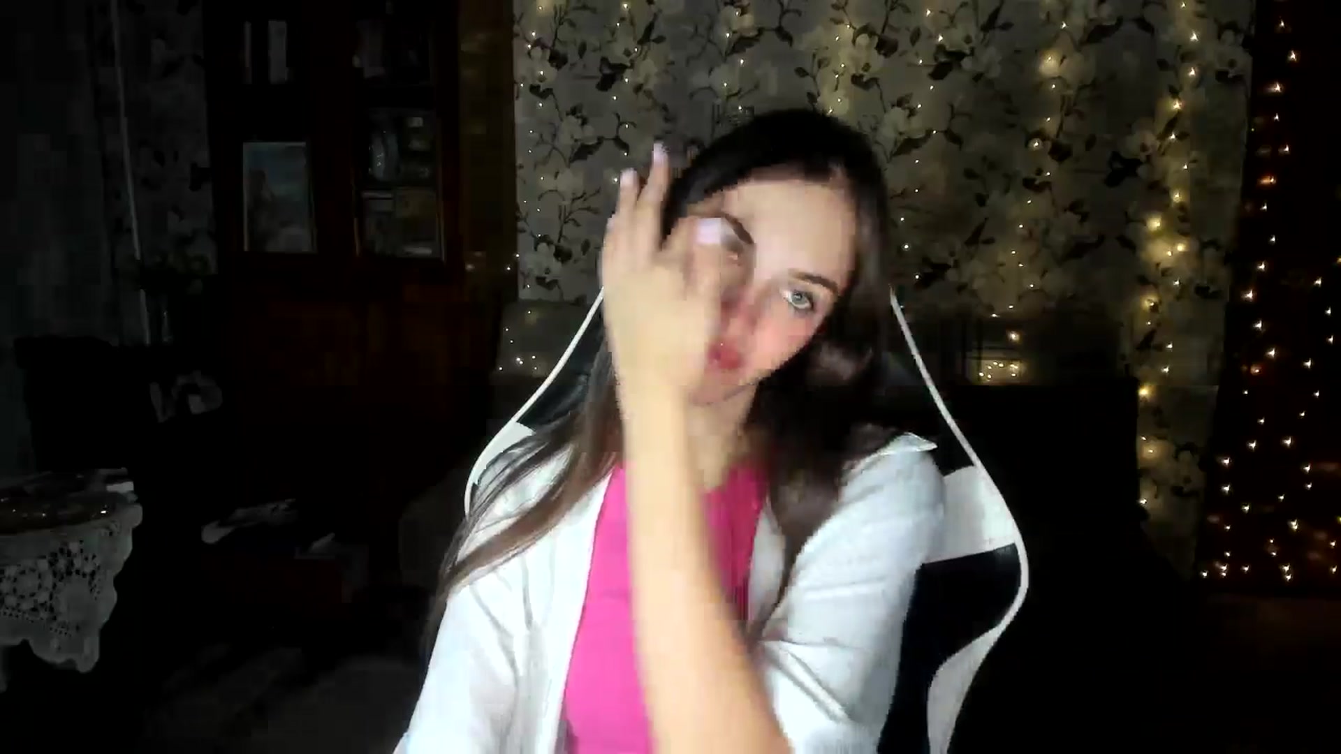 Gallery image thumbnail from Dashamoxy's myfreecams stream on, 09/13/2025, 18:25 image 8 of 20