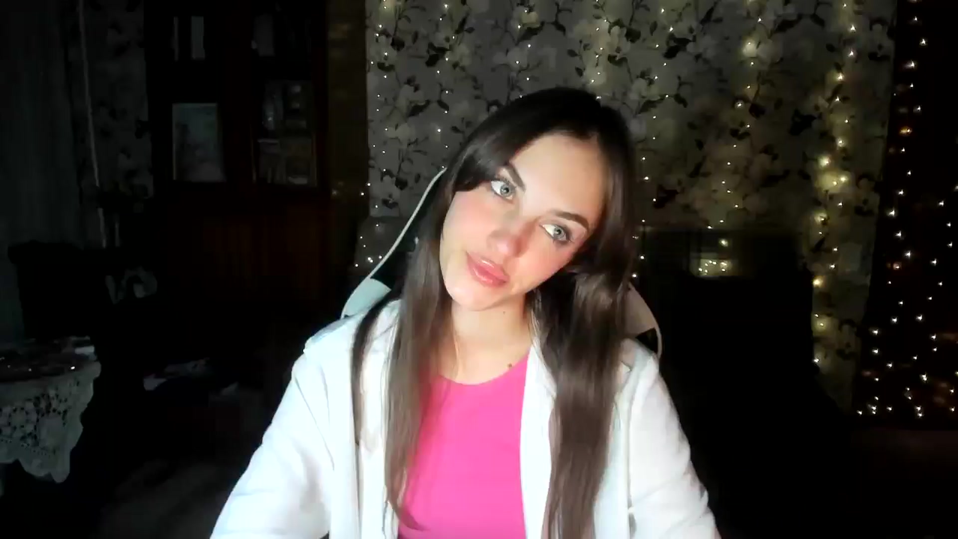 Gallery image thumbnail from Dashamoxy's myfreecams stream on, 09/13/2025, 18:25 image 19 of 20