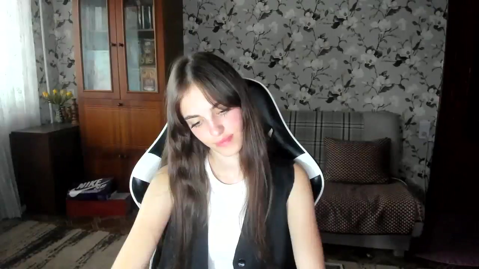 Gallery image thumbnail from Dashamoxy's myfreecams stream on, 09/15/2025, 15:11 image 12 of 20
