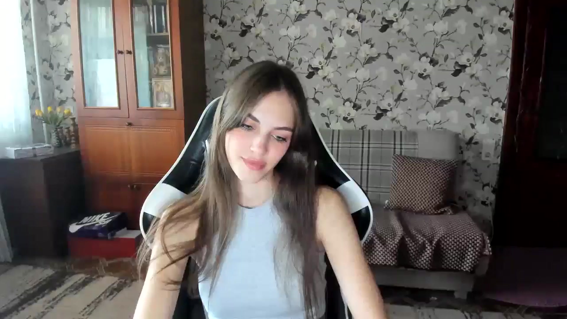 Gallery image thumbnail from Dashamoxy's myfreecams stream on, 09/17/2025, 11:14 image 16 of 20