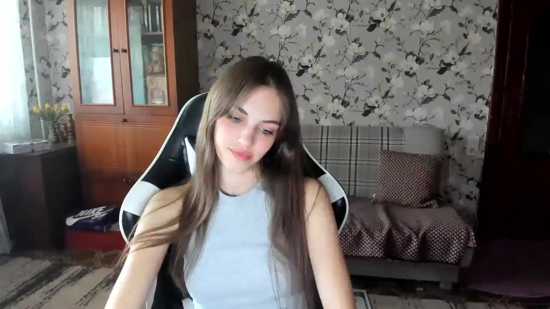 Gallery image thumbnail from Dashamoxy's myfreecams stream on, 09/17/2025, 12:13 image 15 of 20