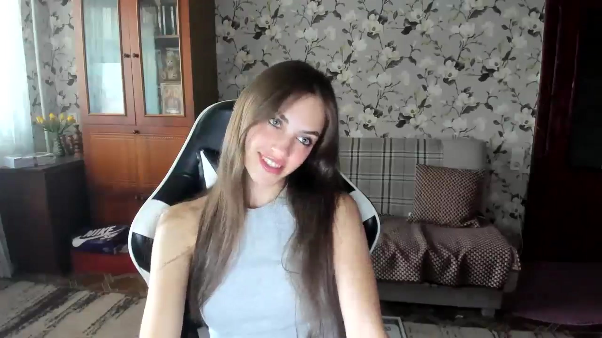 Gallery image thumbnail from Dashamoxy's myfreecams stream on, 09/17/2025, 12:13 image 11 of 20