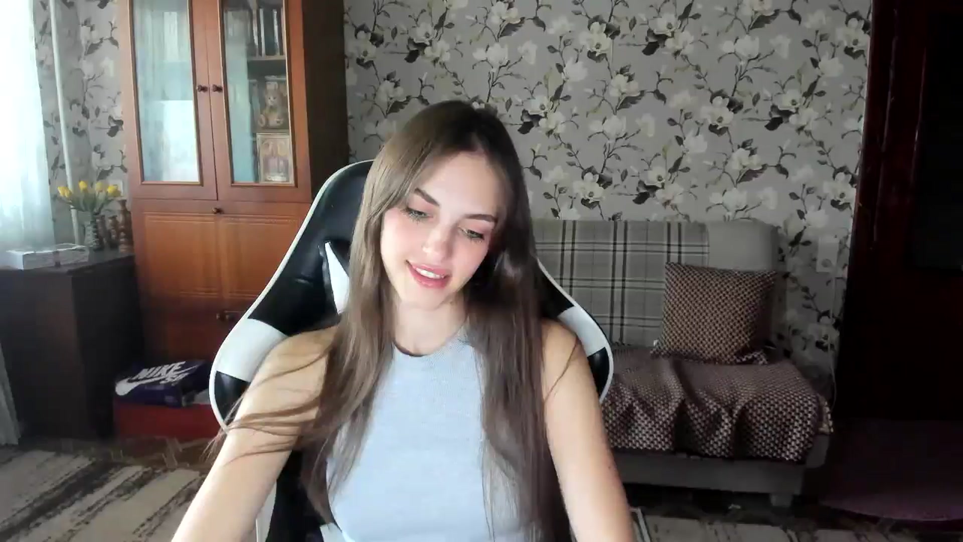 Gallery image thumbnail from Dashamoxy's myfreecams stream on, 09/17/2025, 12:13 image 18 of 20