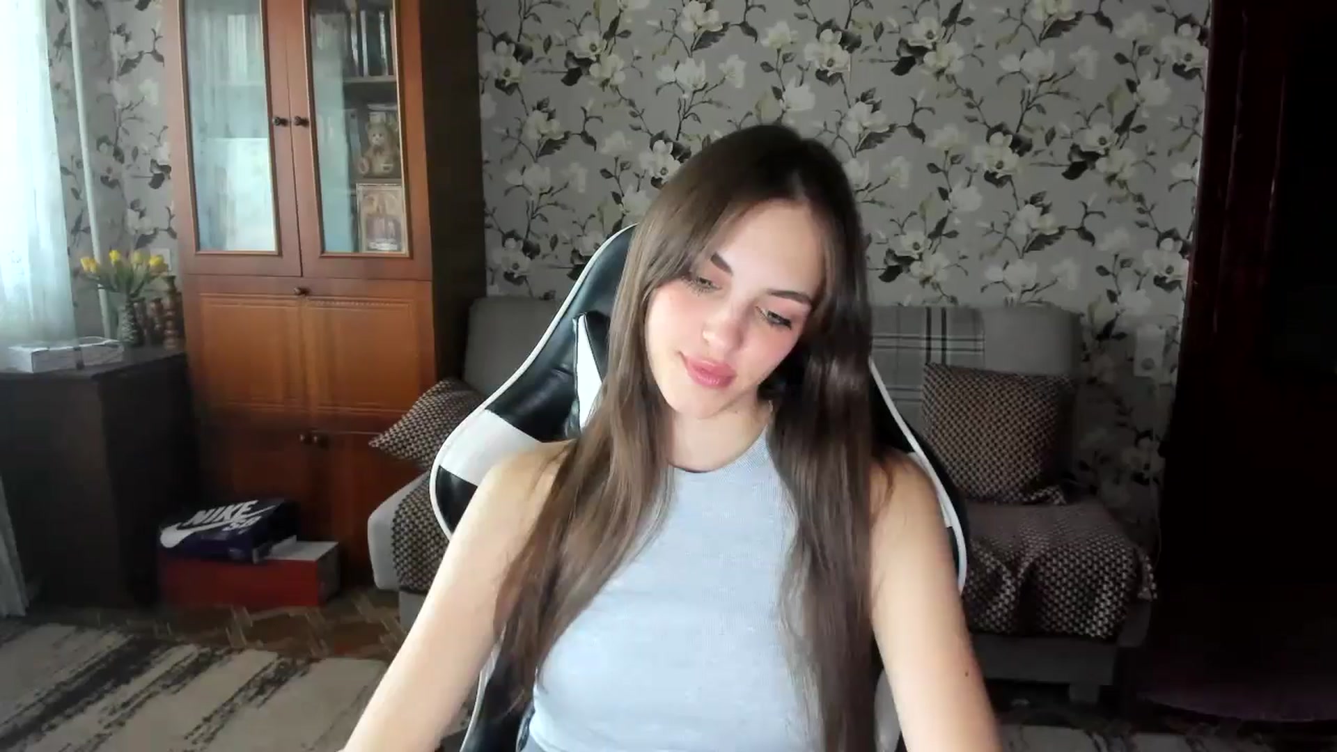 Gallery image thumbnail from Dashamoxy's myfreecams stream on, 09/17/2025, 13:13 image 3 of 20