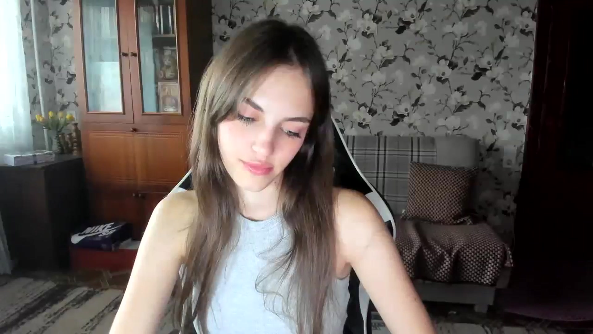 Gallery image thumbnail from Dashamoxy's myfreecams stream on, 09/17/2025, 13:58 image 2 of 20