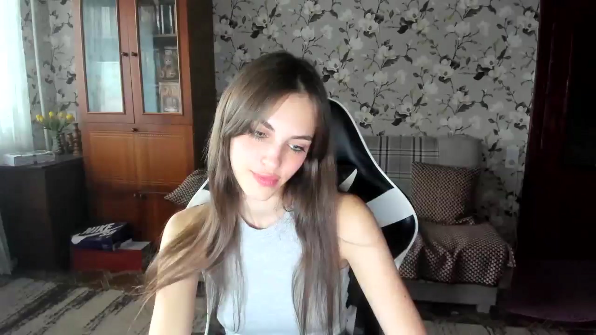 Gallery image thumbnail from Dashamoxy's myfreecams stream on, 09/17/2025, 13:58 image 19 of 20