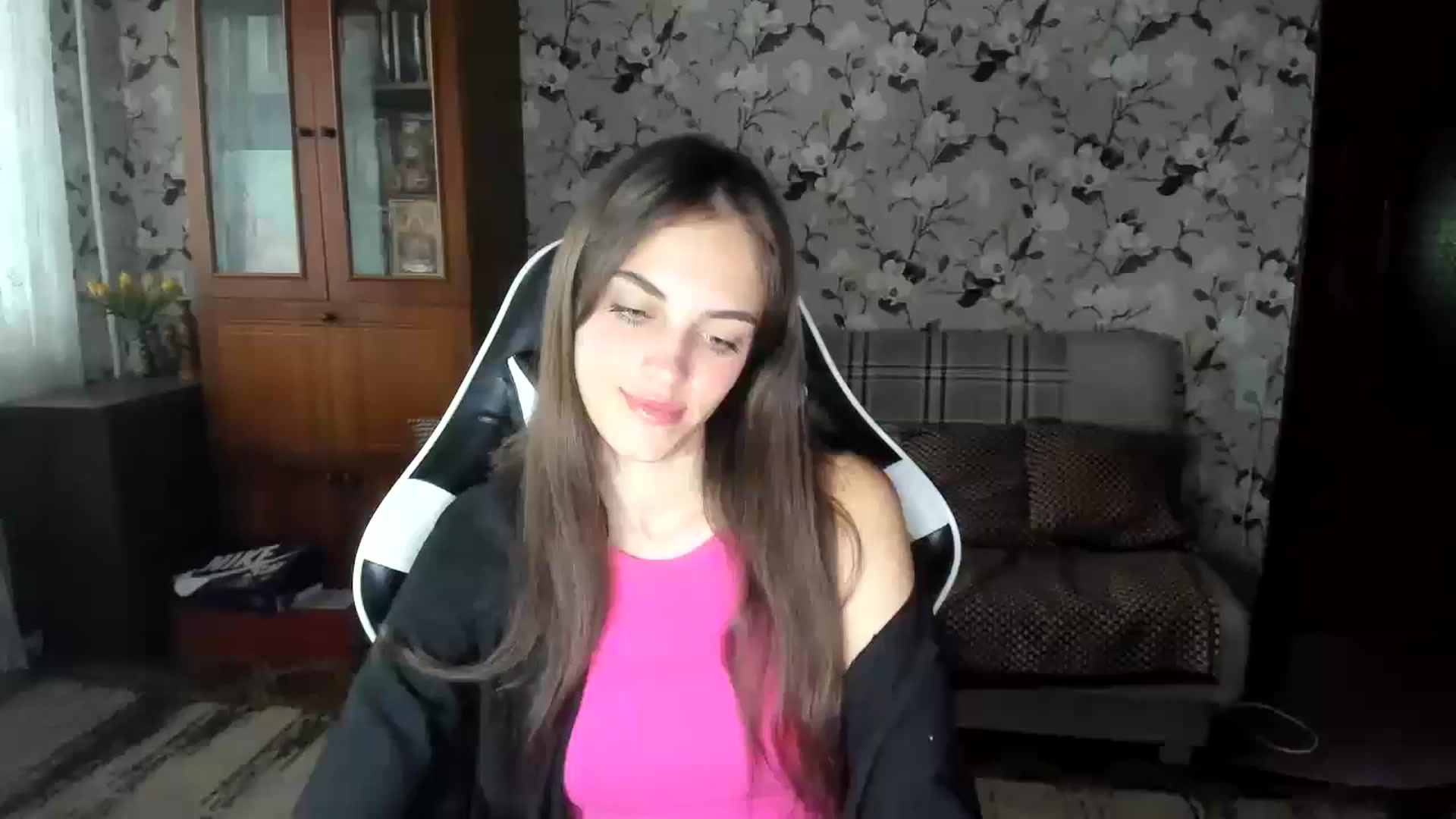 Gallery image thumbnail from Dashamoxy's myfreecams stream on, 09/18/2025, 11:00 image 14 of 20