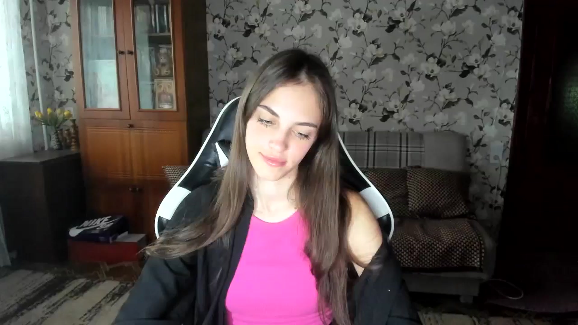 Gallery image thumbnail from Dashamoxy's myfreecams stream on, 09/18/2025, 11:00 image 12 of 20