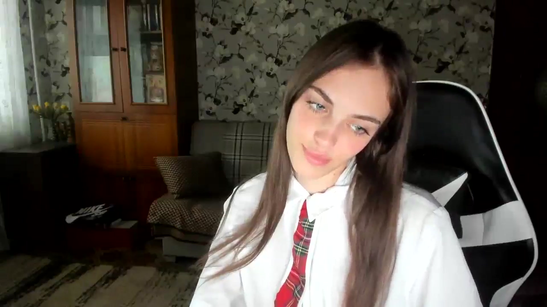 Gallery image thumbnail from Dashamoxy's myfreecams stream on, 09/18/2025, 12:17 image 2 of 20