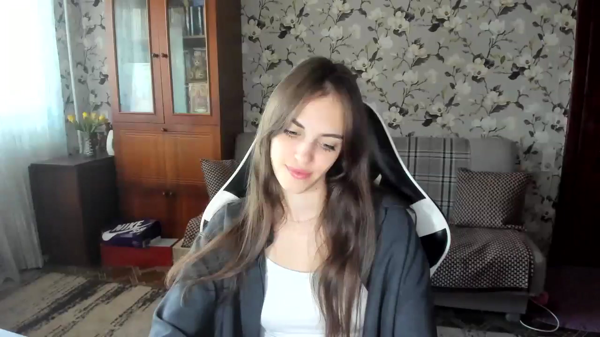 Gallery image thumbnail from Dashamoxy's myfreecams stream on, 09/19/2025, 13:02 image 13 of 20