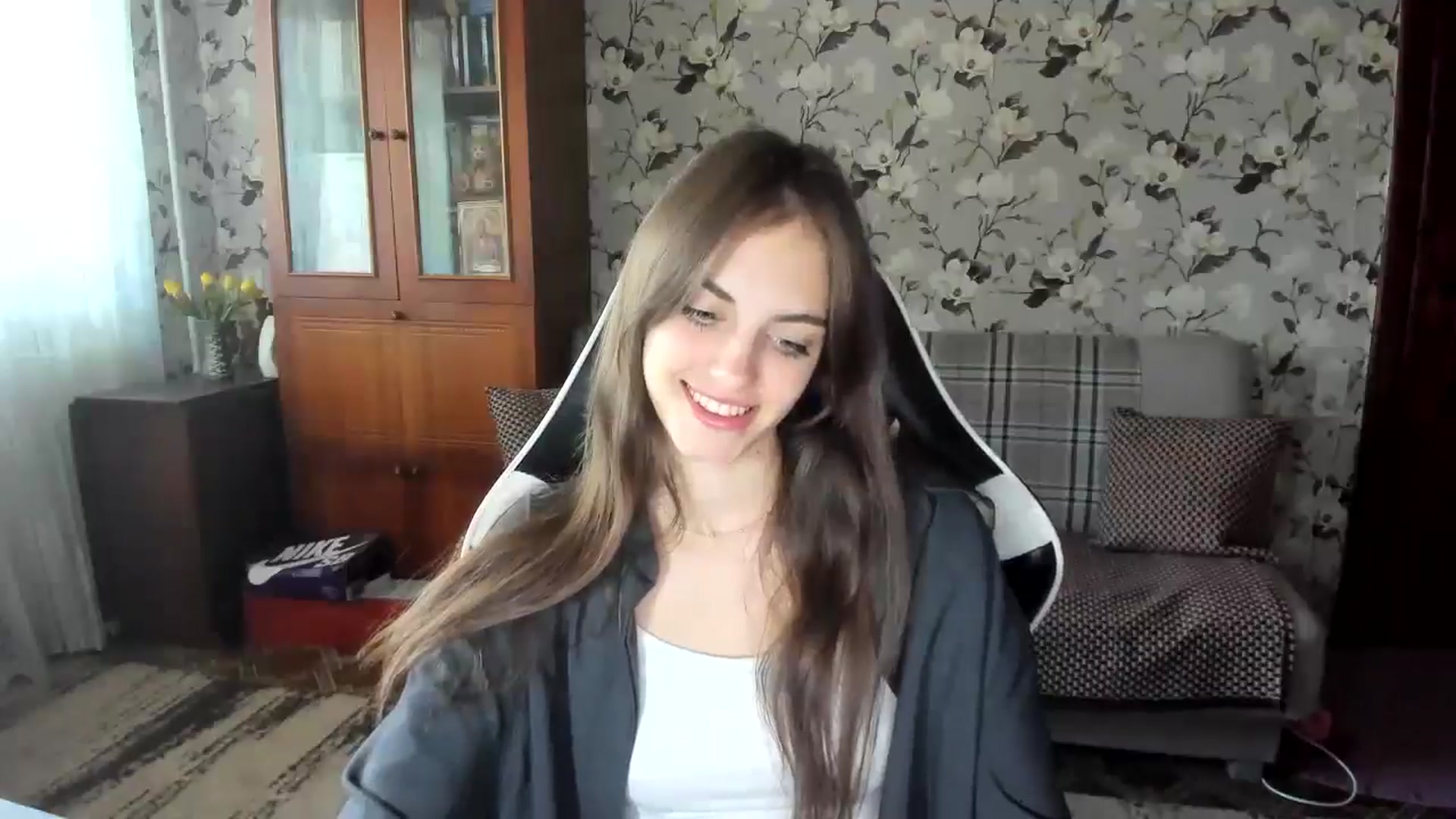 Gallery image thumbnail from Dashamoxy's myfreecams stream on, 09/19/2025, 13:02 image 11 of 20
