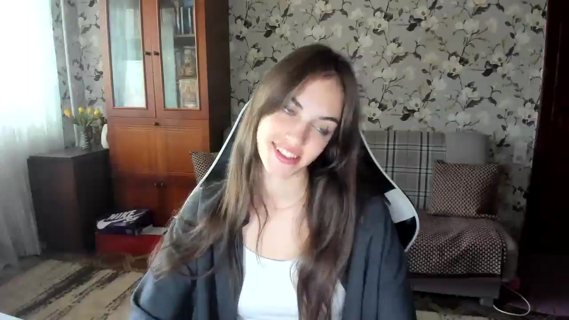 Gallery image thumbnail from Dashamoxy's myfreecams stream on, 09/19/2025, 13:02 image 3 of 20