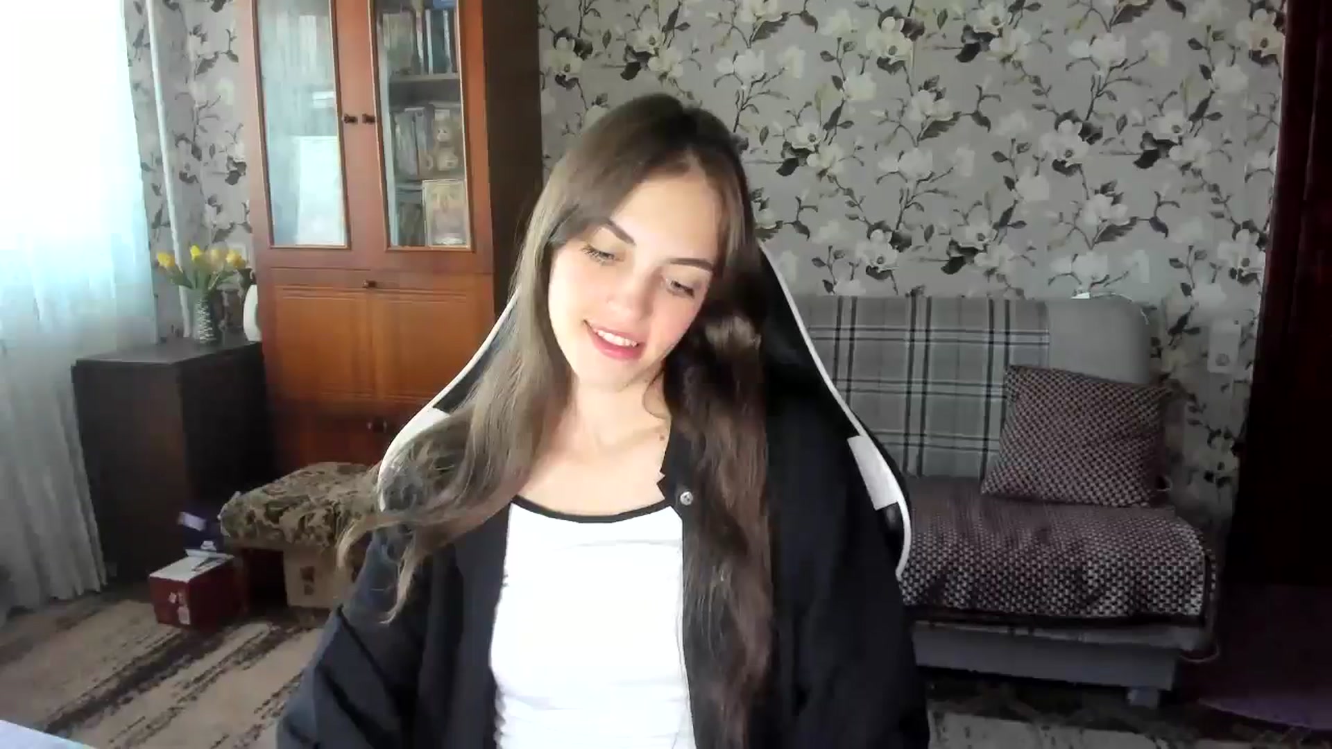 Gallery image thumbnail from Dashamoxy's myfreecams stream on, 09/21/2025, 10:30 image 20 of 20