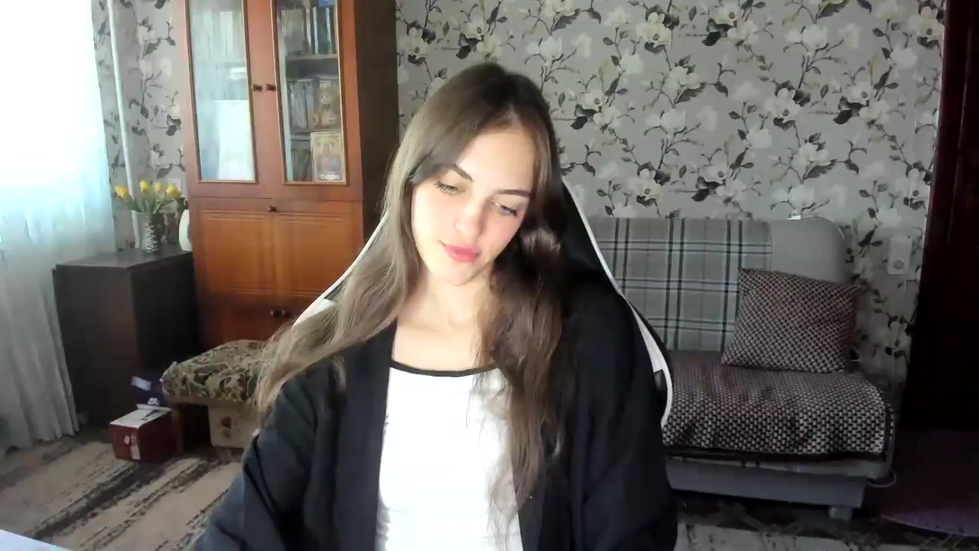 Gallery image thumbnail from Dashamoxy's myfreecams stream on, 09/21/2025, 10:30 image 14 of 20