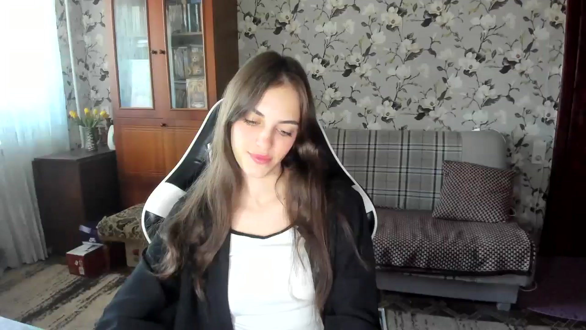 Gallery image thumbnail from Dashamoxy's myfreecams stream on, 09/21/2025, 10:30 image 11 of 20