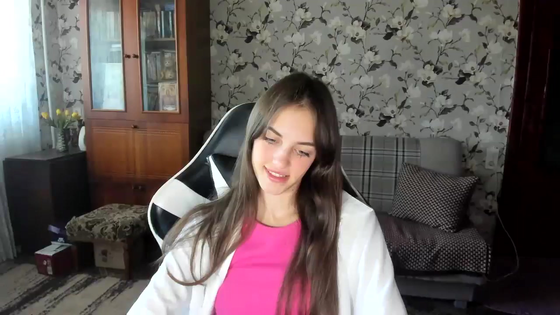 Gallery image thumbnail from Dashamoxy's myfreecams stream on, 09/22/2025, 10:36 image 13 of 20