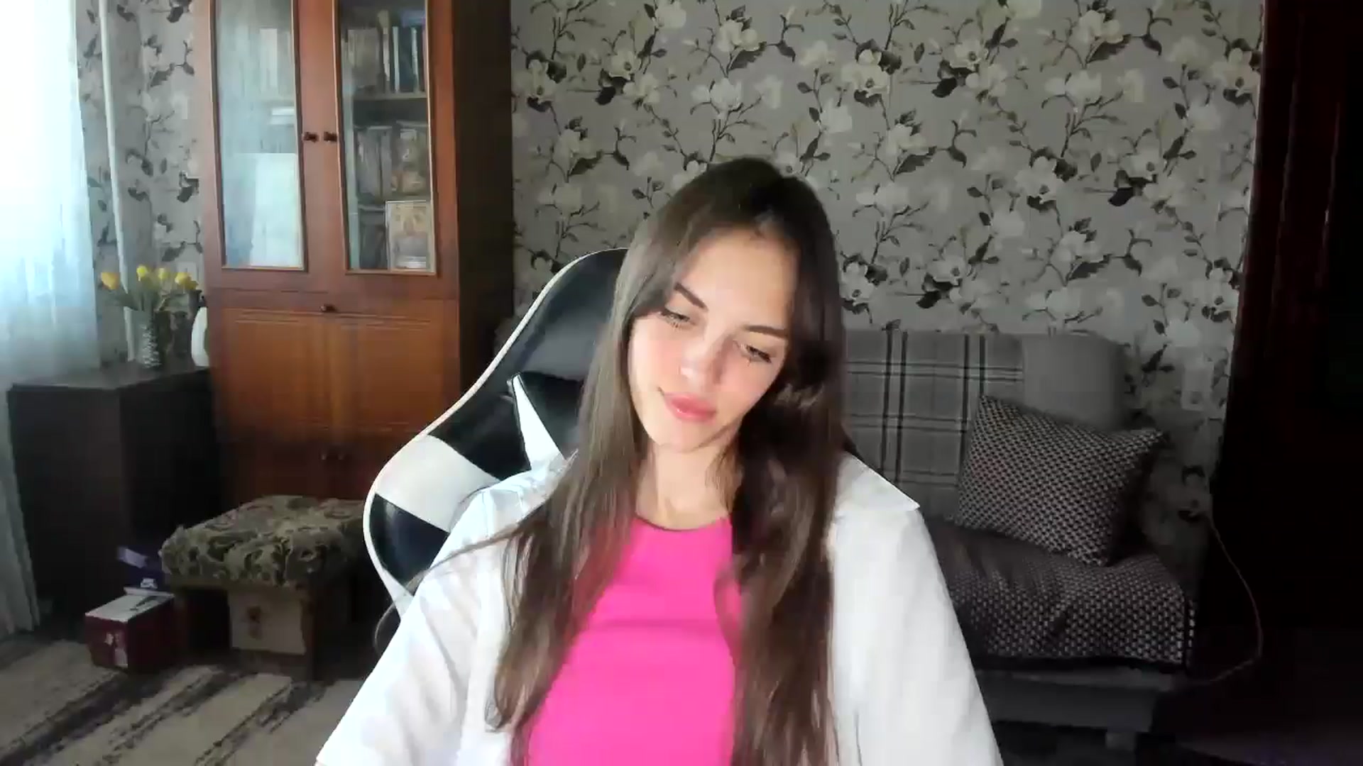 Gallery image thumbnail from Dashamoxy's myfreecams stream on, 09/22/2025, 10:36 image 11 of 20