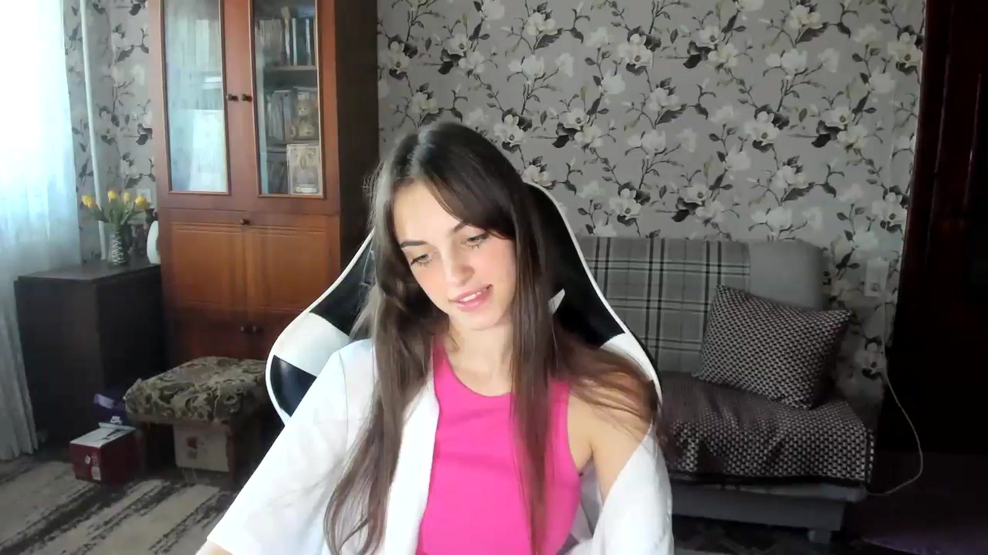 Gallery image thumbnail from Dashamoxy's myfreecams stream on, 09/22/2025, 11:08 image 15 of 20