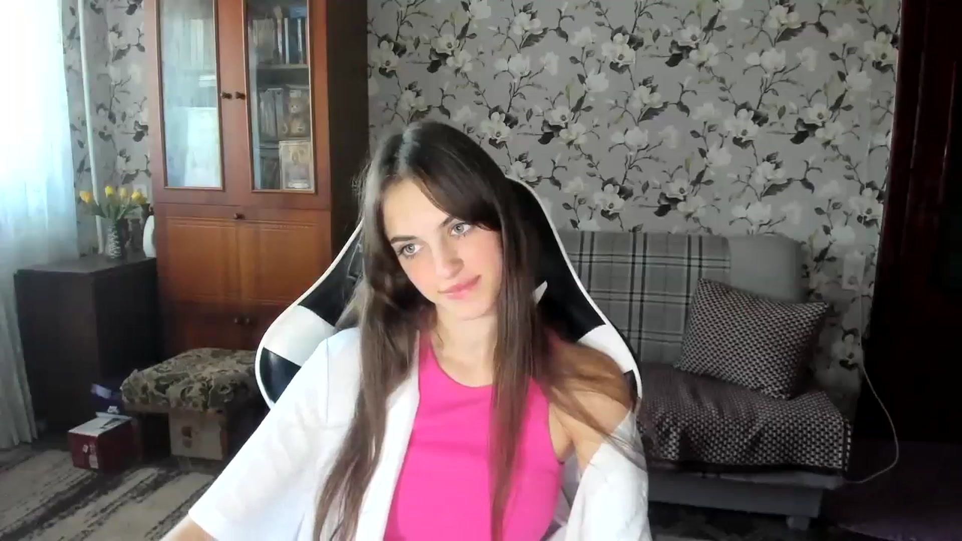 Gallery image thumbnail from Dashamoxy's myfreecams stream on, 09/22/2025, 11:08 image 20 of 20