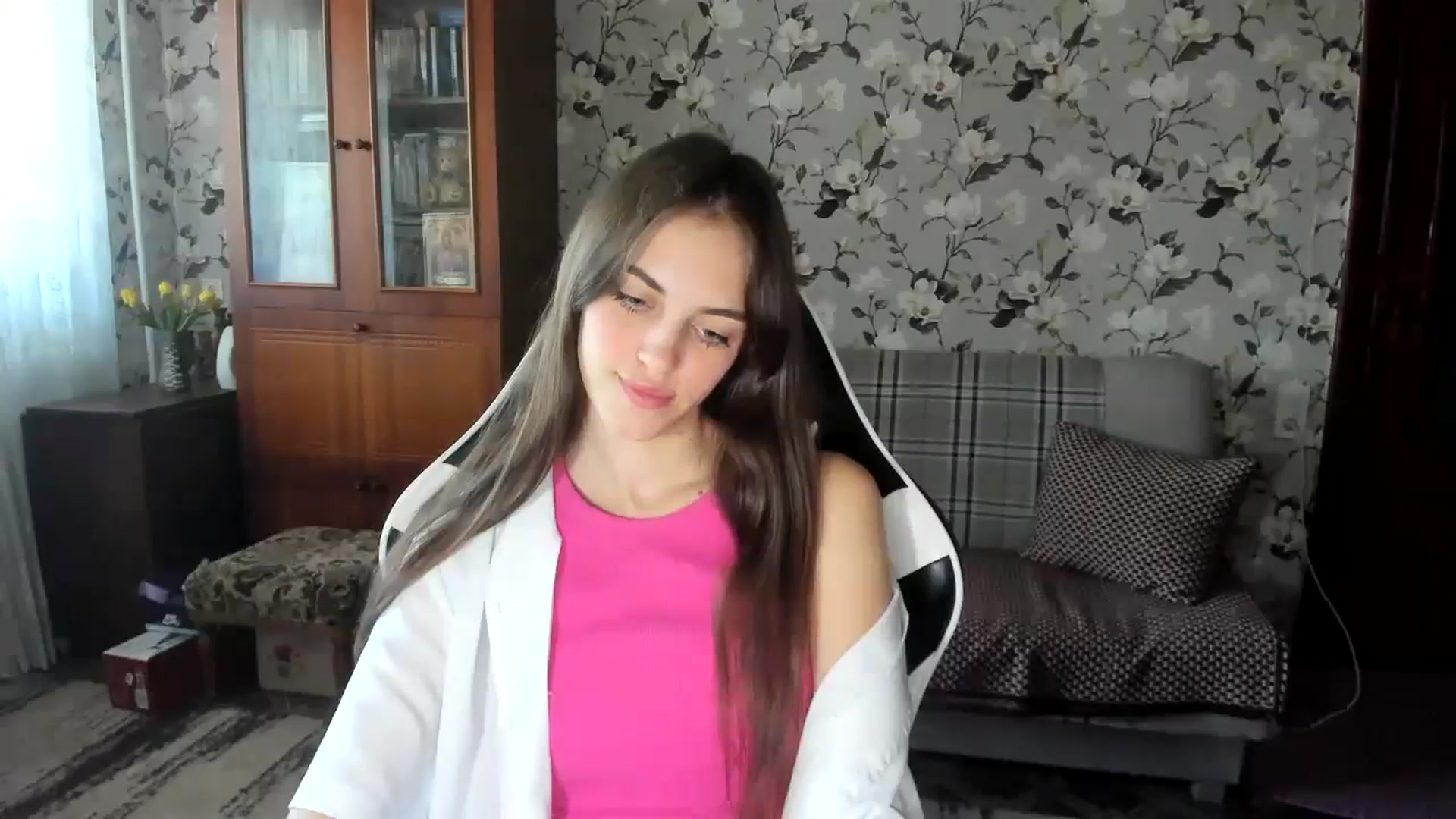 Gallery image thumbnail from Dashamoxy's myfreecams stream on, 09/22/2025, 11:08 image 10 of 20