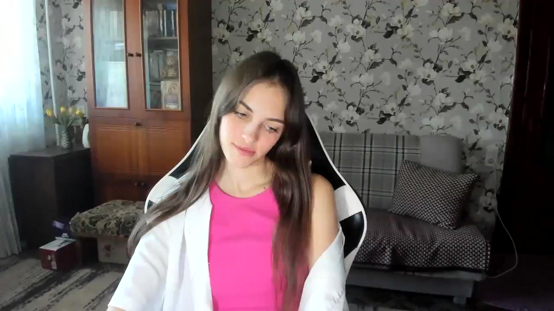 Gallery image thumbnail from Dashamoxy's myfreecams stream on, 09/22/2025, 11:08 image 8 of 20