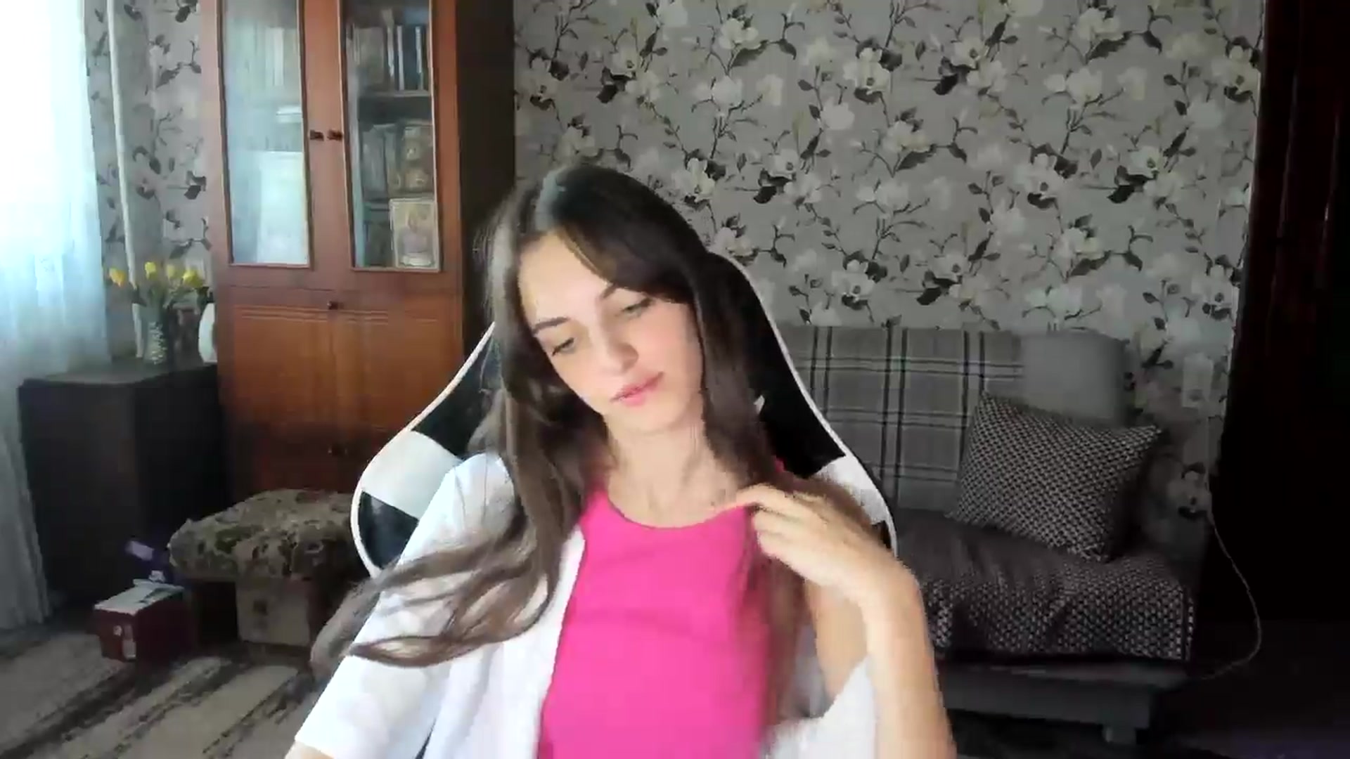 Gallery image thumbnail from Dashamoxy's myfreecams stream on, 09/22/2025, 11:08 image 11 of 20