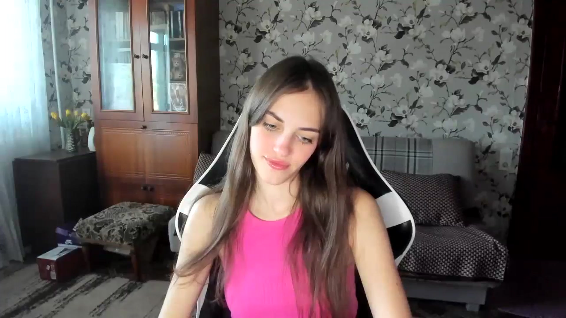 Gallery image thumbnail from Dashamoxy's myfreecams stream on, 09/23/2025, 14:00 image 6 of 20