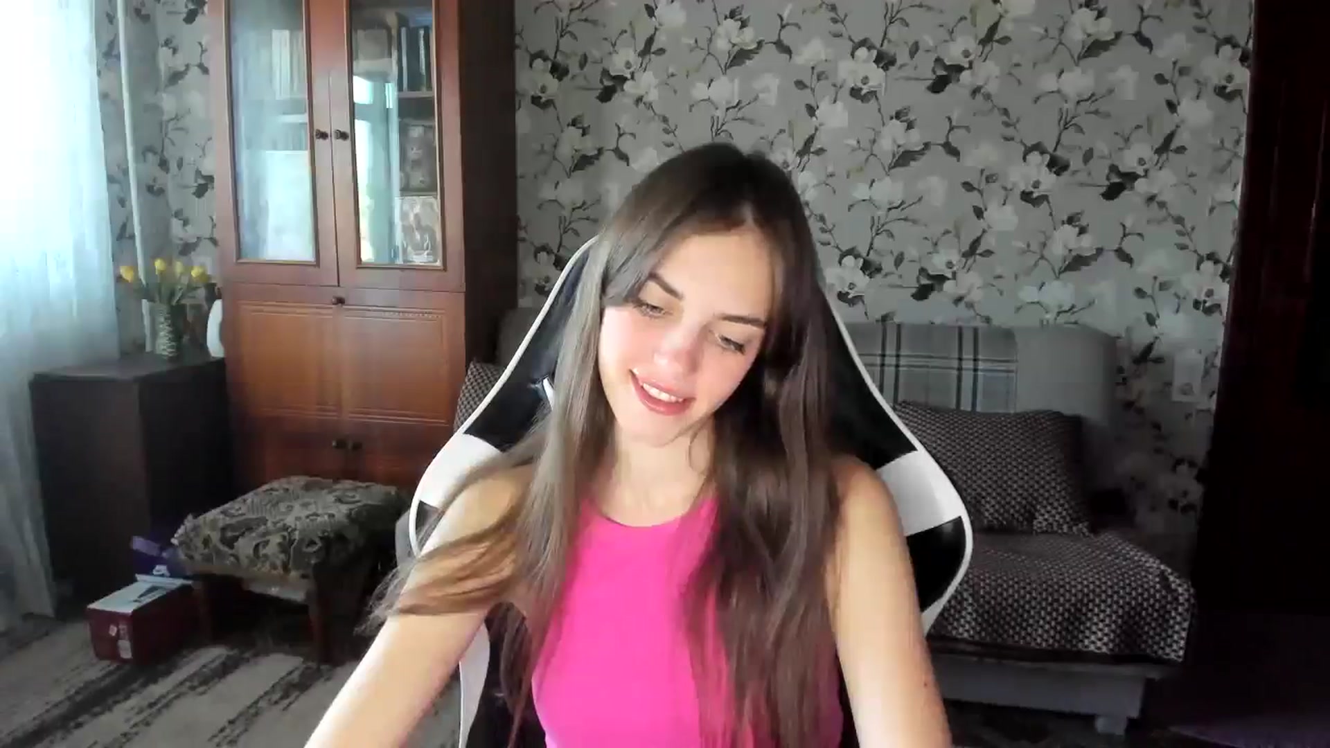 Gallery image thumbnail from Dashamoxy's myfreecams stream on, 09/23/2025, 14:00 image 4 of 20