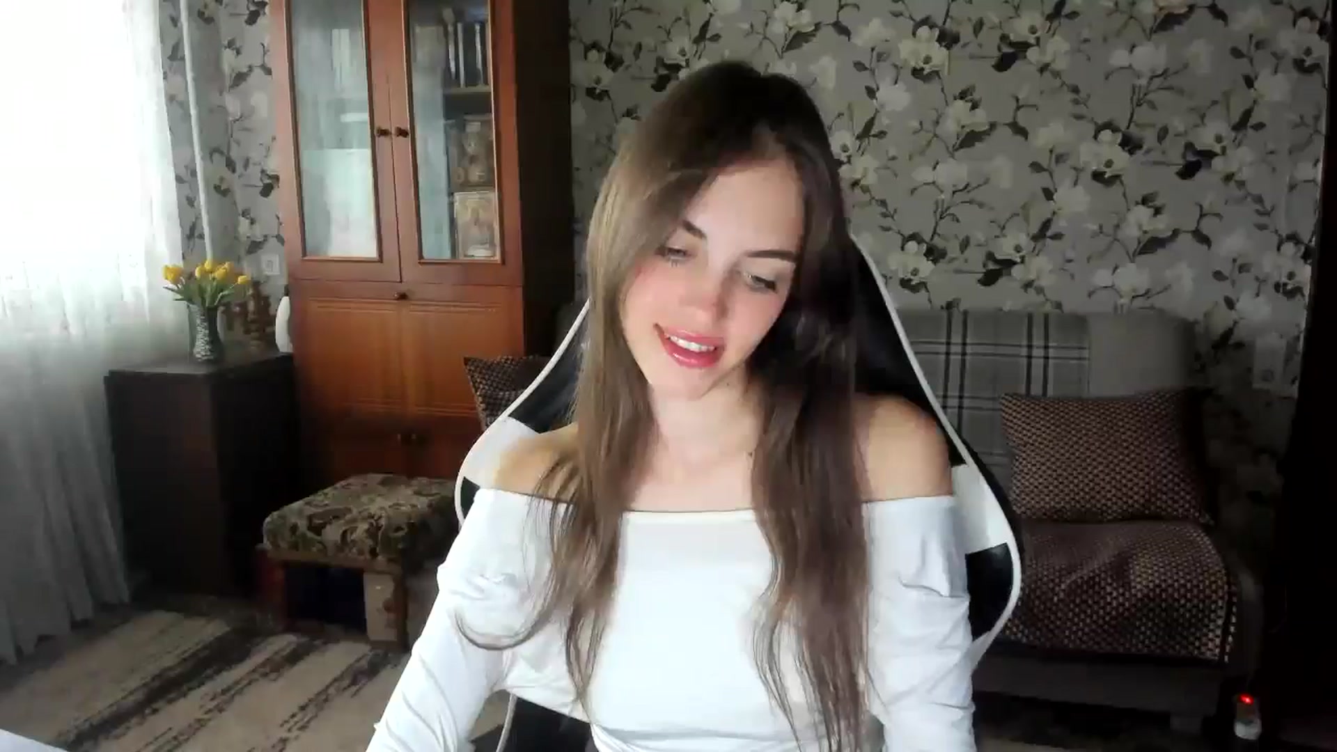 Gallery image thumbnail from Dashamoxy's myfreecams stream on, 09/28/2025, 12:16 image 2 of 20