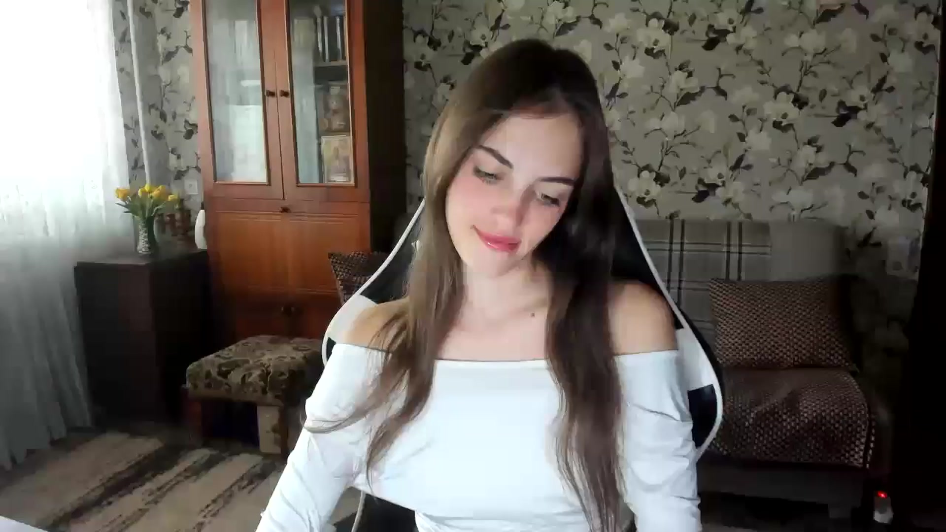 Gallery image thumbnail from Dashamoxy's myfreecams stream on, 09/28/2025, 12:16 image 1 of 20