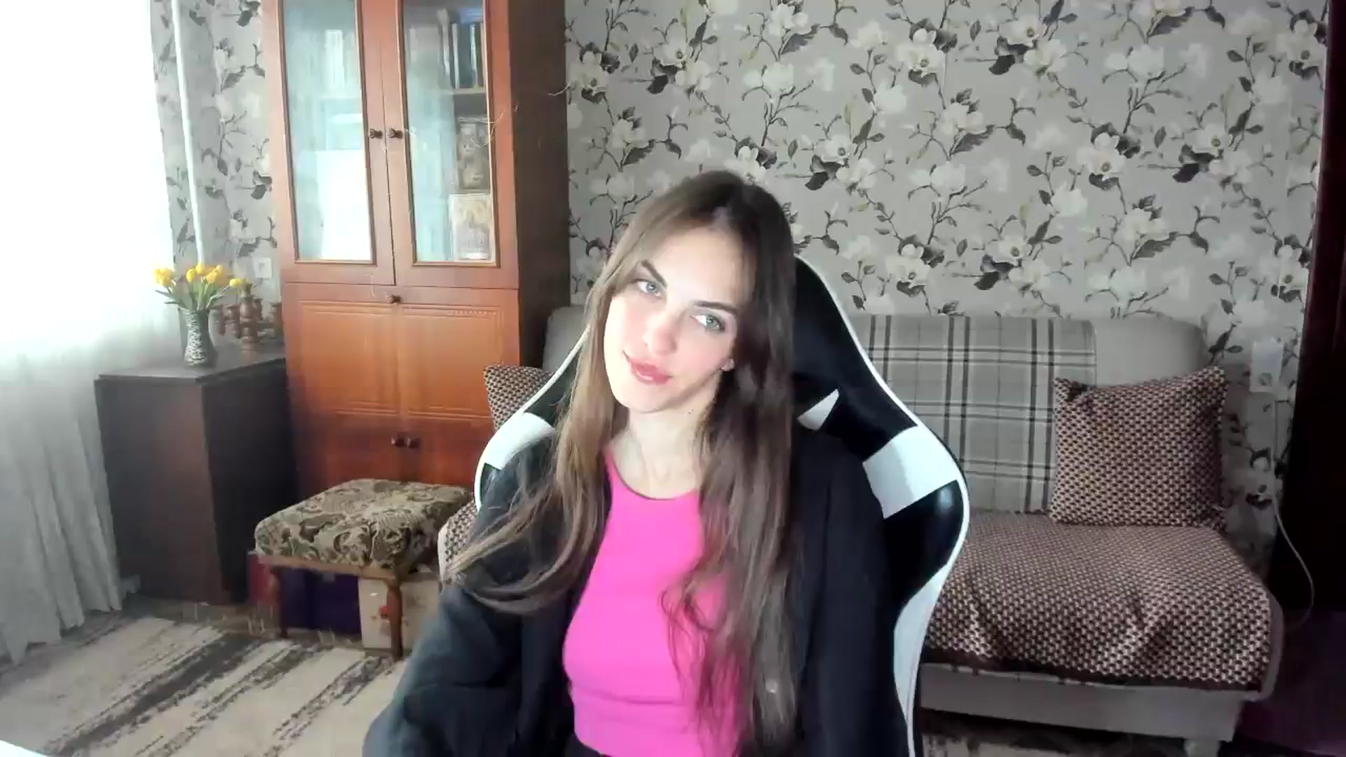 Gallery image thumbnail from Dashamoxy's myfreecams stream on, 09/29/2025, 11:29 image 9 of 20