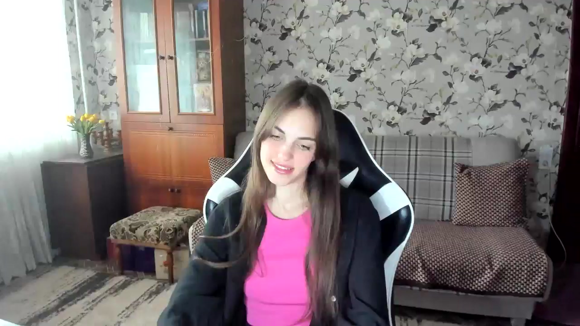 Gallery image thumbnail from Dashamoxy's myfreecams stream on, 09/29/2025, 11:29 image 12 of 20