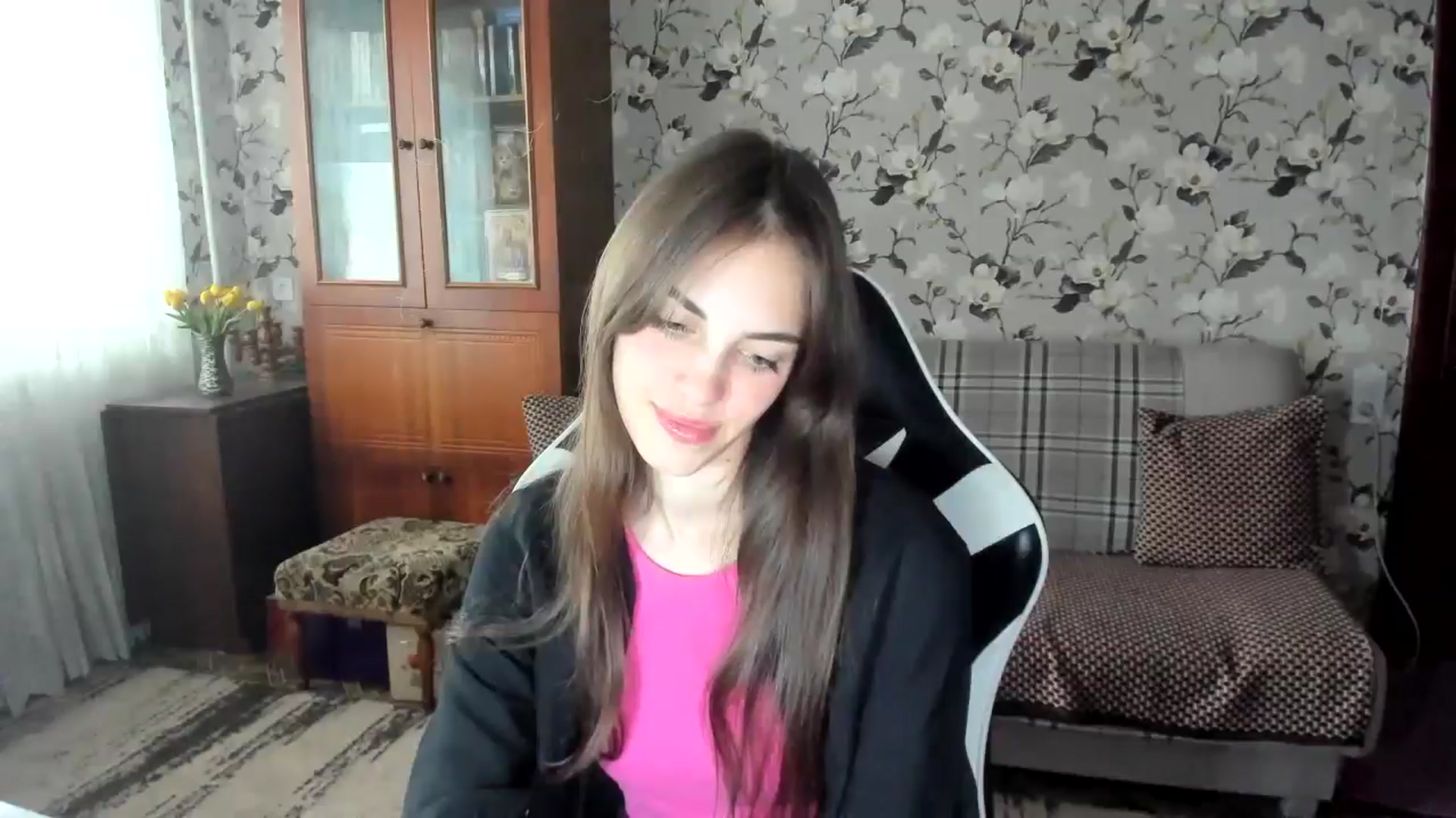Gallery image thumbnail from Dashamoxy's myfreecams stream on, 09/29/2025, 11:29 image 17 of 20
