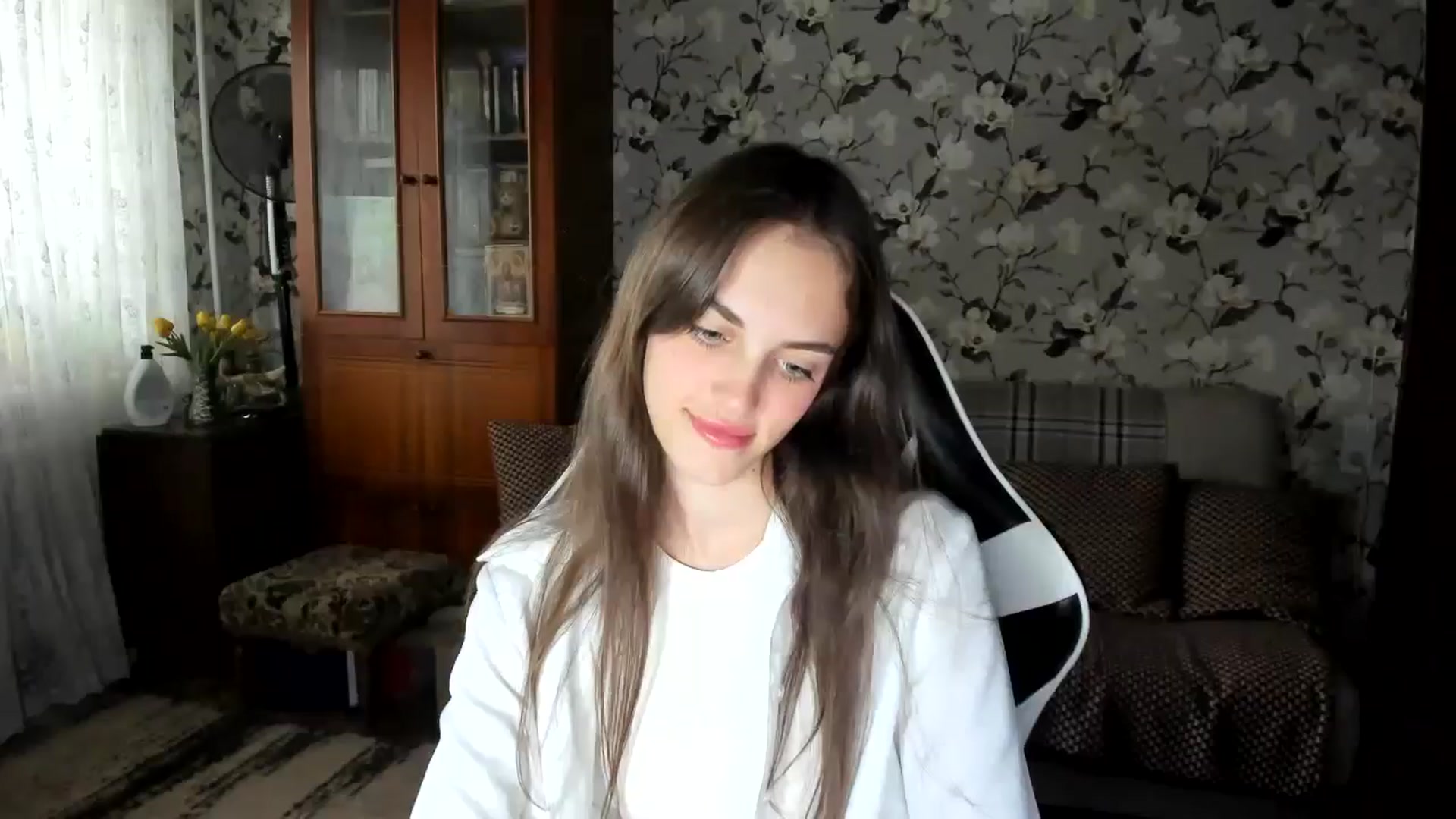 Gallery image thumbnail from Dashamoxy's myfreecams stream on, 10/01/2025, 15:18 image 4 of 20