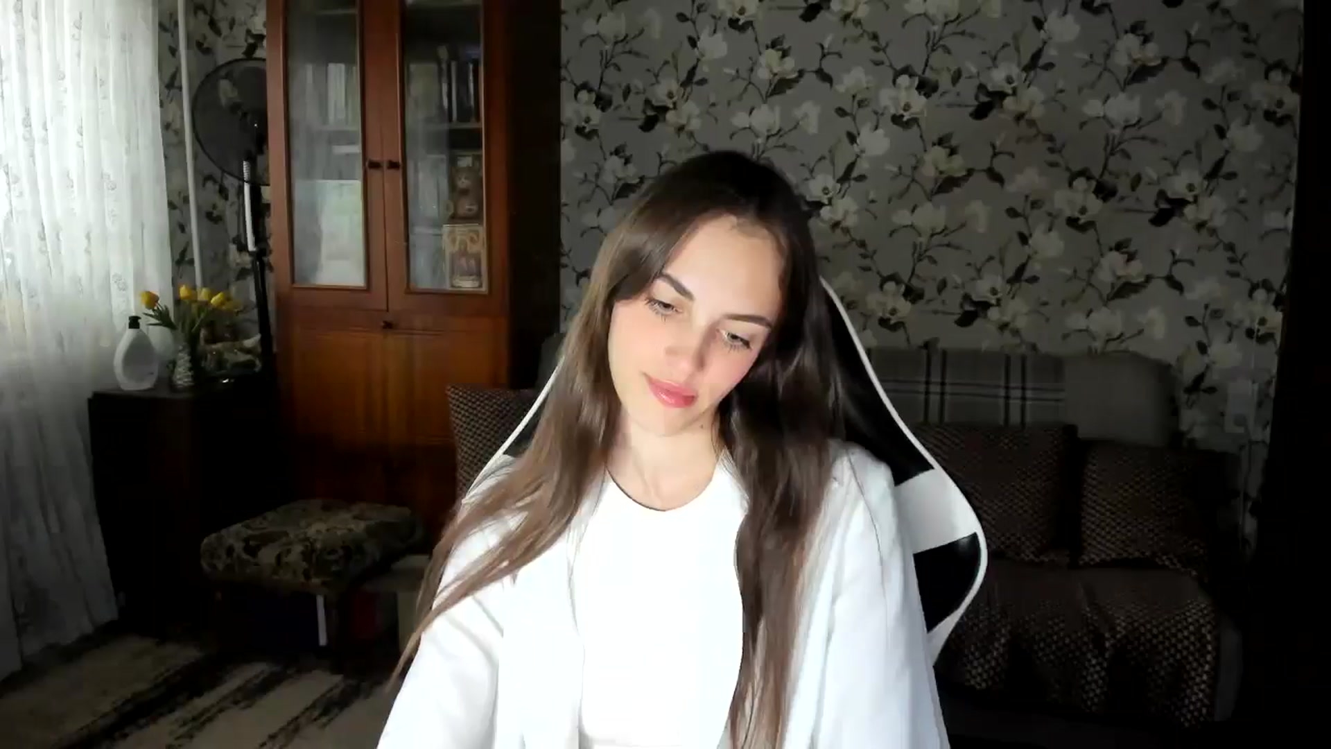Gallery image thumbnail from Dashamoxy's myfreecams stream on, 10/01/2025, 15:18 image 5 of 20