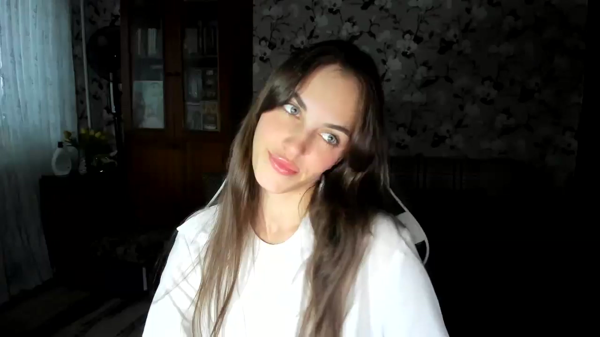 Gallery image thumbnail from Dashamoxy's myfreecams stream on, 10/01/2025, 15:18 image 10 of 20
